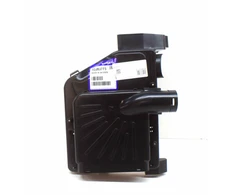 VOLVO XC60 variklio oro įsiurbimo žarnos adapteris originalus 32283773