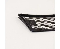 VOLVO XC70 MK2 priekinio bamperio apatinė centrinė grotelė Originali 30678691