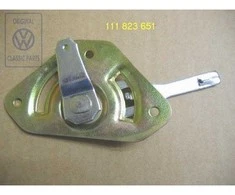 VW 1200 1978 1985 VAG Pusher Originalus 111823651