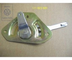 VW 1200 1978 1985 VAG Pusher Originalus 111823651