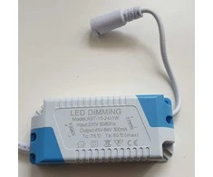 Dimeriuojamas 15-24W maitinimo šaltinis LED panelėms