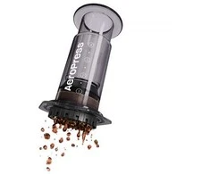 „Aeropress Clear“ juodas kavos virimo aparatas