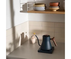 Elektrinis virdulys Fellow Stagg EKG PRO 900ml stone mėlynas su orzechową rączką