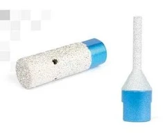 Universalus deimantinis grąžtas skirtas skylių platinimui ir formavimui ∅6mm, M14