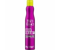 Tigi Bed Head Queen For A Day Thickening Purškiklis plaukų formavimo purškiklis, 311 ml
