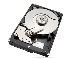 „SEAGATE Ironwolf PRO Enterprise NAS HDD 4TB 7200rpm 6Gb/s SATA 256MB cache 8.9cm 3.5inch 24x7“ skirtas NAS ir RAID Rackmount sistemoms, juodos spalvos