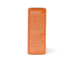 kreminis makiažo pagrindas su apsauga nuo saulės Rilastil Sun System Uniform Compact Kreminis Spf50+ atspalvis 01 rusvai gelsvas 10g