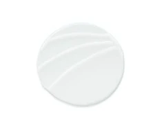 "Essence Cosmetics Hydro Hero Drėkinamoji makiažo bazė" 30ml
