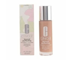 „Clinique Beyond Perfecting Foundation“ makiažo pagrindas ir kaukė „10 Honey“, 30 ml