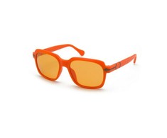 Akiniai OPPOSIT TM-522S-04. Akiniai przeciwsłoneczne, Kolor oranžinė. Kobieta.