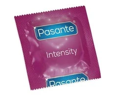 Pasante Healthcare „Pasante Ribs &amp; Dots/Intensity“ prezervatyvai, 3 vnt.