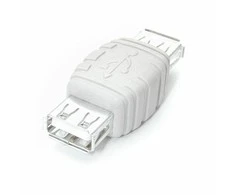 Adapteris USB StarTech USB-A - USB-A Baltas (GCUSBAAFF)