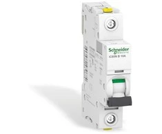 Gyvenamasis diferencialo grandinės pertraukiklis Schneider Electric A9F03110 (Naudoti A)