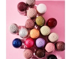 "Essence Cosmetics Colour Shield Top Coat"nagų lako viršutinis sluoksnis 8ml