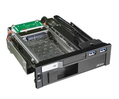Akasa 5,25 colio lizdas, skirtas 1x 3,5" ir 1x 2,5" plius 2x USB 3.0