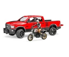 Bruder – RAM 2500 Power Wagon su Scrambler Ducati Desert Sled &amp; Driver (02502)