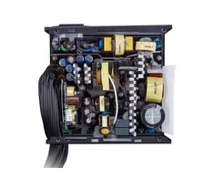 „Cooler Master“ MWE Bronze 750W V2 maitinimo šaltinis - 230V 80+ Bronze