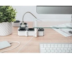 Assmann Electronic DIGITUS DA-70620 Lanksti maitinimo juosta 3680 W 250VAC 50 Hz 4x saugos lizdas 16 A 2x USB A jungtis 2,4 A