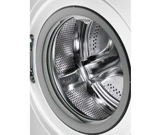 Electrolux SensiCare 600, 6 kg skalbyklė (EW6SN406WP)