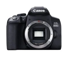 Canon EOS 850D 18-135mm IS USM