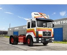 Italeri MAN F8 19.321 4x2 sunkvežimis 1/24 plastikinis modelis