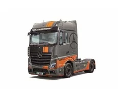 Italeri Mercedes-Benz Actros MP4 Big Space Grand Prix, 1/24 plastikinis modelis