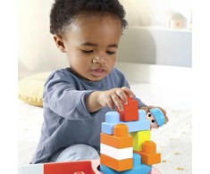 Mega Bloks rinkinys „Vagonas su ratukais ir statymo pagrindu“