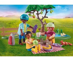 71239 PLAYMOBIL® Country, kaimo iškyla su žirgais