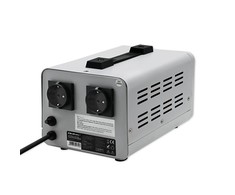 QOLTEC 50724 Automatic Voltage Stabilizer AVR 2000VA