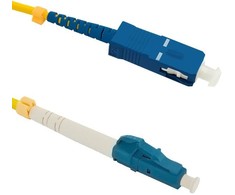 QOLTEC 54338 Qoltec Optic Patchcord SC/UPC-LC/UPC Singlemode 9/125 G652D Simplex 1m