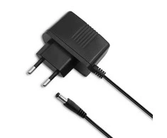 QOLTEC 50770 Įkraunamas maitinimo šaltinis 5W 5V 1A 5,5x2,1