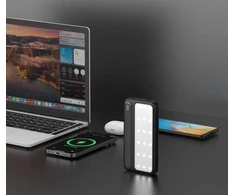 „rebeltec“ nešiojama baterija P20 LCDPD LAMP 20 000 mAh, integruota LED lemputė su žibintuvėlio funkcija