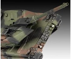 Revell Leopard 2A6/A6NL tankas 1/35 plastikinis surinkimo rinkinys