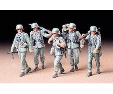 Tamiya Vokiečių kulkosvaidžio įgula žygyje 1/35 figūrėlių rinkinys (35184)