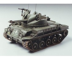 Tamiya – JAV savaeigis AA pistoletas M42 Duster su 3 figūromis, 1/35, 35161
