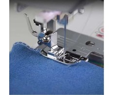 Sewing machine ŁUCZNIK SYLVIE Geltona