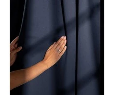 Aksominė užuolaida su kilpomis AmeliaHome 140 × 270 cm, tamsiai mėlyna