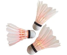 Enero badmintono plunksniniai kamuoliukai su LED, 3 vnt.