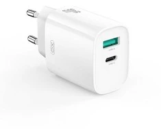XO sieninis įkroviklis CE30 PD 30W 1x USB-C 1x USB baltas + laidas USB-C - Lightning