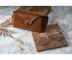 Solier Accessories Personalized genuine leather spectacle case Solier SA37 camel