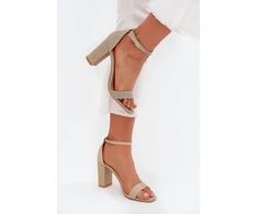 Boto Elegantiškos basutės su subtiliais blizgučiais