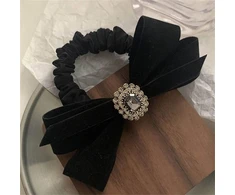 Eu Sandelis Juoda veliūrinė plaukų gumytė su elegantišku kaspinu GUM188