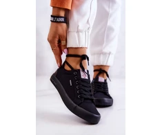 Juodi klasikiniai suvarstomi Cross Jeans bateliai