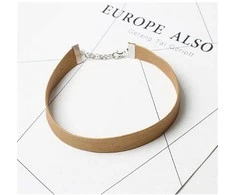 Eu Sandelis Odinė kaklo apykaklė, kreminė N480BEZ
