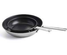 KitchenAid - Nerūdijančio plieno keptuvių rinkinys - sidabro spalvos - 20 cm, 28 cm