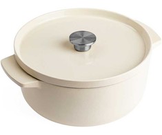KitchenAid ketaus puodas 5,2L migdolų kremas