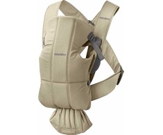 BabyBjörn Mini kūdikio nešioklė naujagimiams 3,2–11 kg, smėlinė, modelis 21026