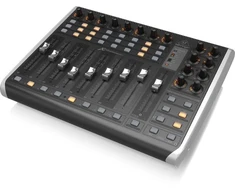 Behringer X-TOUCH kompaktiškas DDA valdiklis
