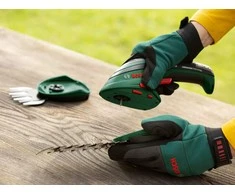 Krūmų ir žolės akumuliatorinių žirklių rinkinys Bosch Isio