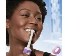Dantų šepetėlis Oral-B Vitality Pro D103 violetinė